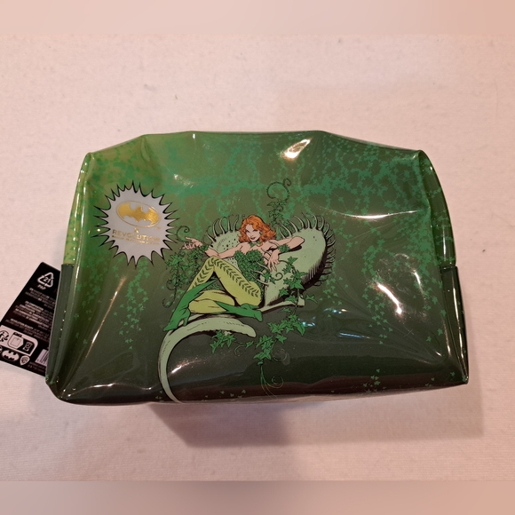DC Comics Harley Quinn Poison Ivy x Revolution Joker Cosmetic Bag NWT - Picture 2 of 9